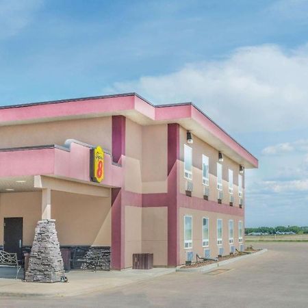 Super 8 By Wyndham Innisfail Exteriér fotografie